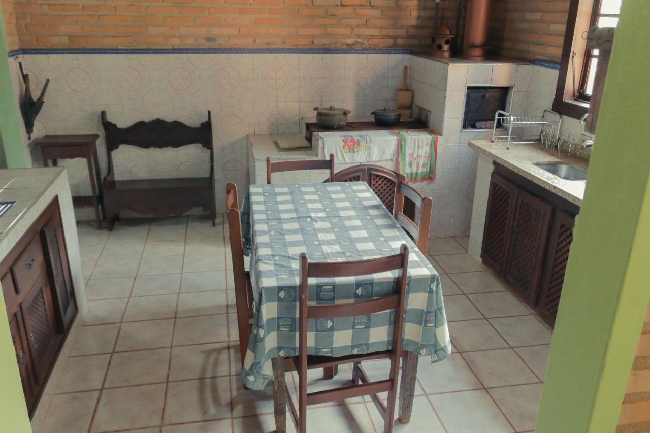 Em Tiradentes, Minas Gerais, Casa Tipica E Espacosa Em Terreno Arborizado Экстерьер фото