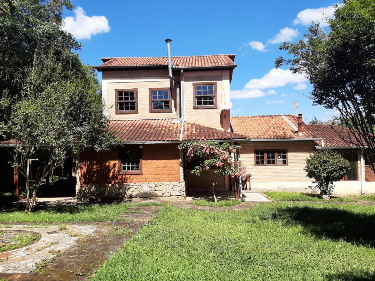 Em Tiradentes, Minas Gerais, Casa Tipica E Espacosa Em Terreno Arborizado Экстерьер фото